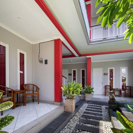 Angkul Angkul Beach Inn Kuta By Kamara Kültér fotó