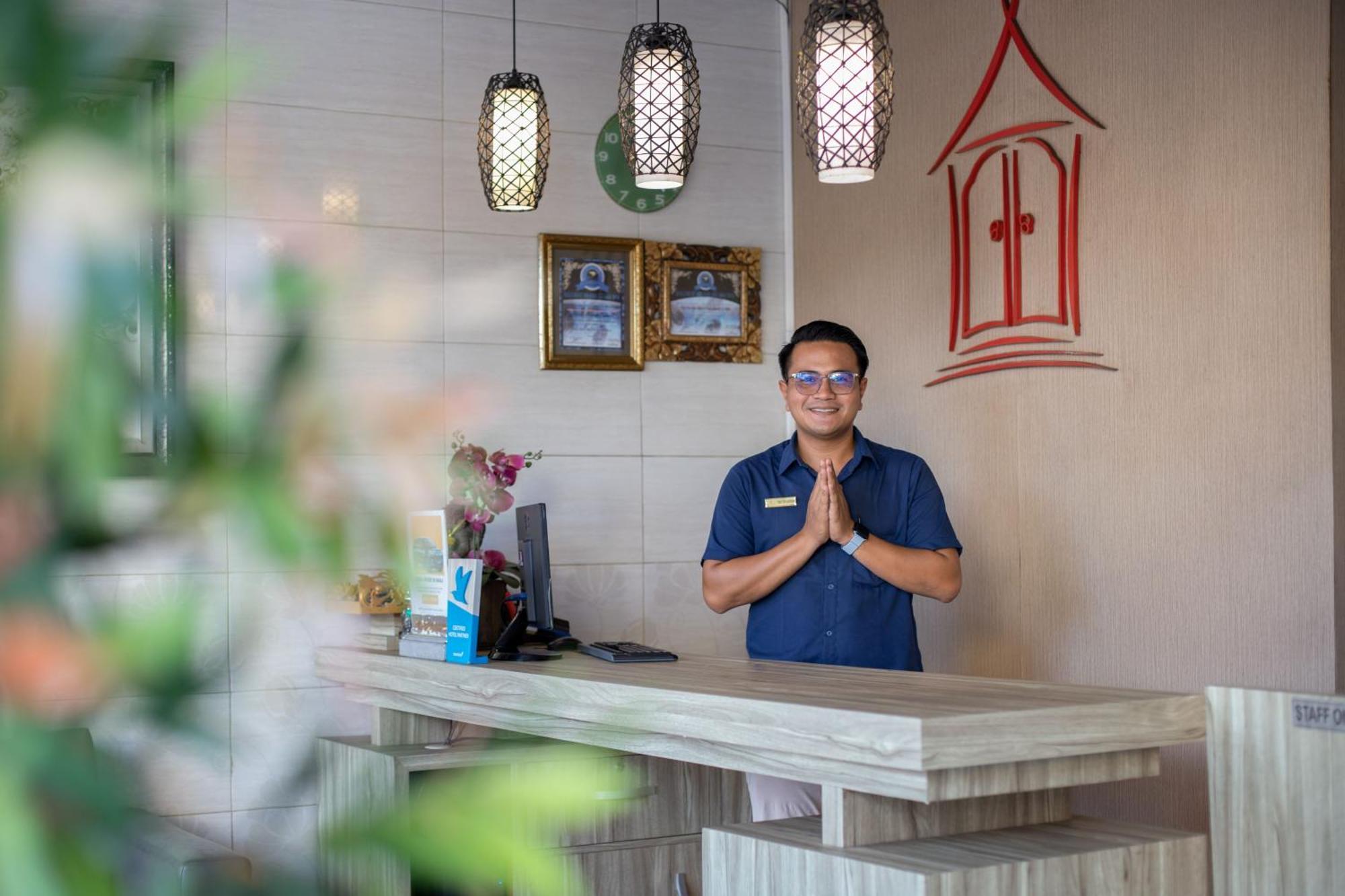 Angkul Angkul Beach Inn Kuta By Kamara Kültér fotó