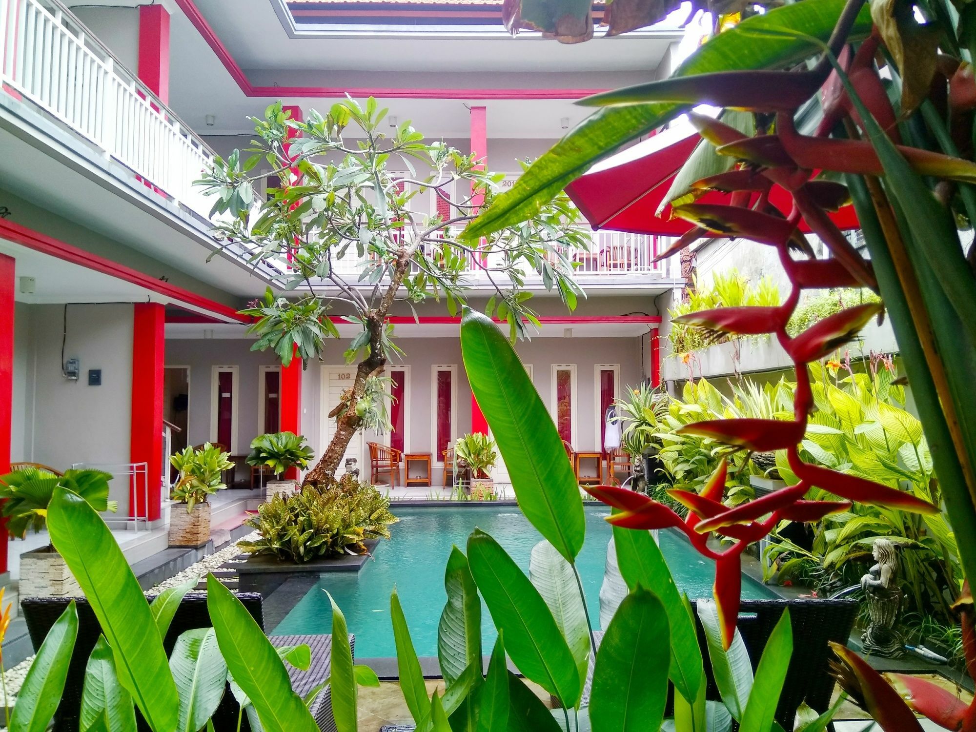 Angkul Angkul Beach Inn Kuta By Kamara Kültér fotó